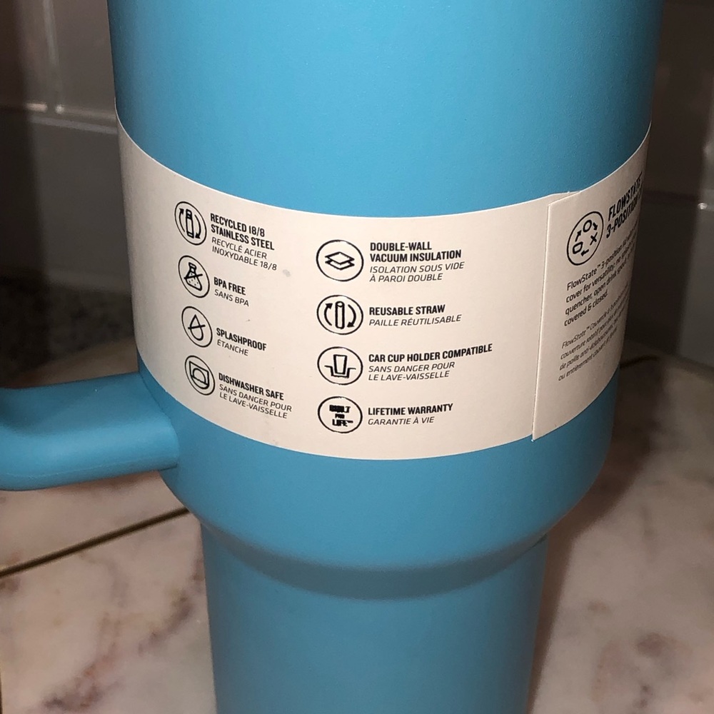 ✨NWT✨ Stanley 40 oz. Quencher H2.0 FlowState Tumbler - Pool - Picture 9 of 11